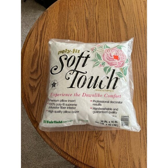 Poly-Fil Soft Touch Pillow Insert 16" x 16" by Fairfield - Picture 1 of 6